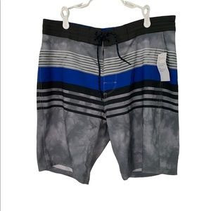 Old Navy NWT Swim Trunks Size 32